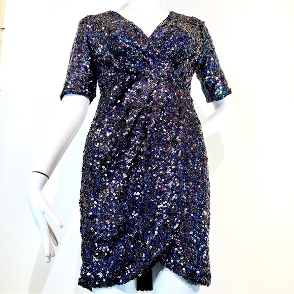 NWOT FRENCH CONNECTION Purple+ Multi Sequin Black Short Sleeved Dress Size: 4 - Picture 6 of 7